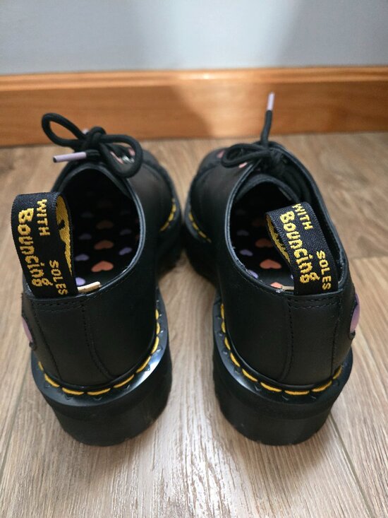 Brand New Dr Martens AirWair 1461 Quad Heart Leather Platform Oxfords - Picture 10 of 10